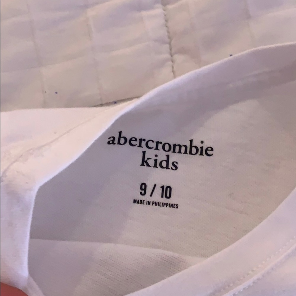 Shirt - Picture 4 of 4